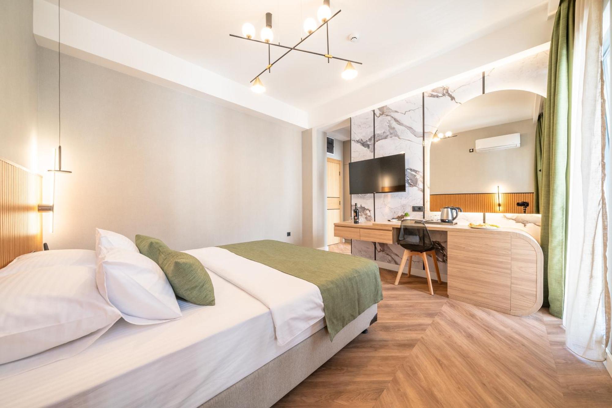 Hotel Millennium By Aycon Budva Eksteriør billede